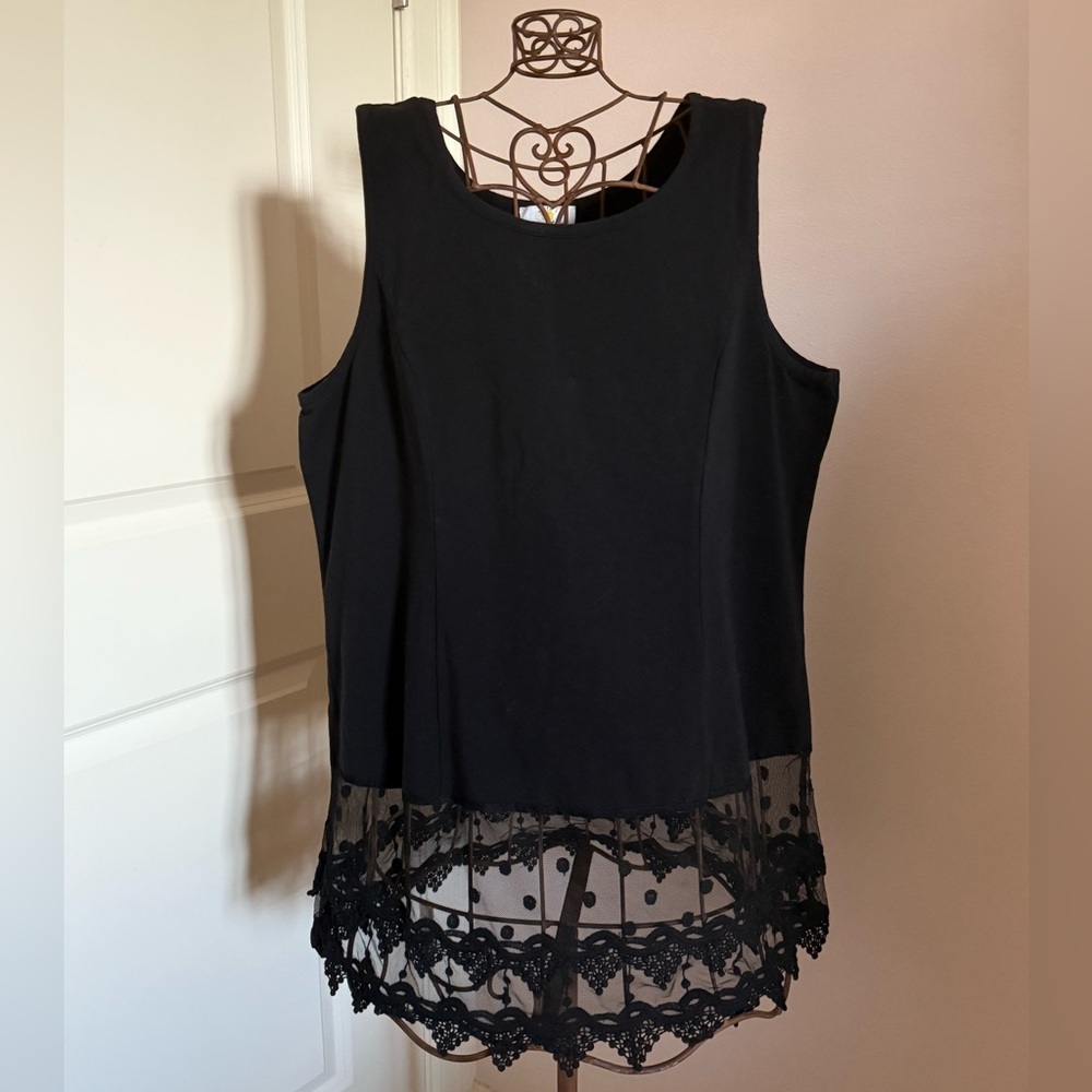 Kathleen Kirkwood Black Tank Top Tunic with Lace Detail size XL